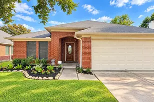 1619 Bonnie Lea Ln, Fresno, TX 77545 - Photo 1