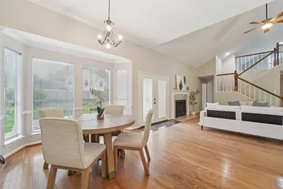 2926 Lakefield Way, Sugar Land, TX 77479 - Photo 7