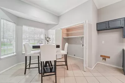 2926 Lakefield Way, Sugar Land, TX 77479 - Photo 9