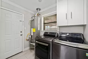 10139 Knoboak Dr, Houston, TX 77080 - Photo 17