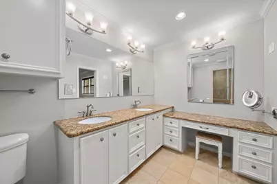 10139 Knoboak Drive, Houston, TX 77080 - Photo 11