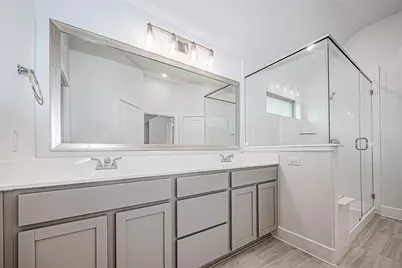 4934 Finns Landing Street, League City, TX 77573 - Photo 15