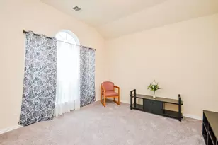 279 Shoreview Dr, Conroe, TX 77303 - Photo 17