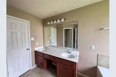 25210 Ginger Ranch Drive, Katy, TX 77494 - Photo 11