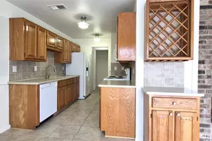 3214 Big Spruce Dr, Houston, TX 77339 - Photo 21