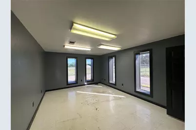 2013 W US Highway 79, Buffalo, TX 75831 - Photo 17