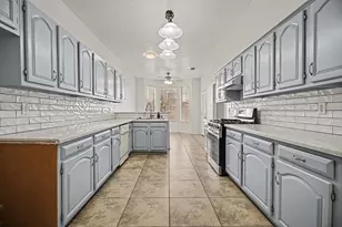 1321 Garden Ct, Deer Park, TX 77536 - Photo 11