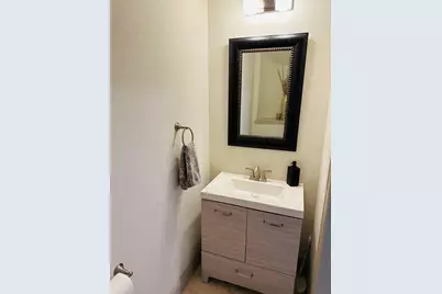 226 Skybranch Court Court, Conroe, TX 77304 - Photo 5