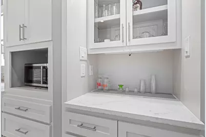 2415 Avenue O 1/2, Galveston, TX 77550 - Photo 15