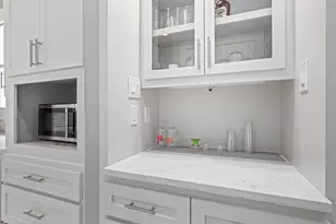 2415 Ave O 1/2, Galveston, TX 77550 - Photo 15