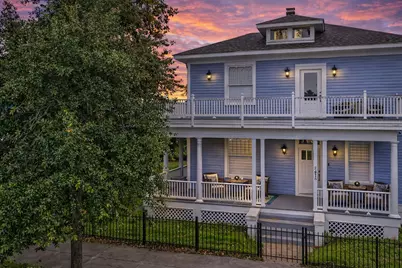 2415 Avenue O 1/2, Galveston, TX 77550 - Photo 1