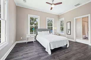 2415 Ave O 1/2, Galveston, TX 77550 - Photo 25