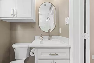 2415 Ave O 1/2, Galveston, TX 77550 - Photo 33