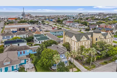 2415 Avenue O 1/2, Galveston, TX 77550 - Photo 39