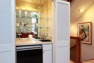 5606 San Felipe St, Houston, TX 77056 - Photo 17