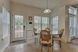 82 E Coldbrook Cir, The Woodlands, TX 77381 - Photo 27