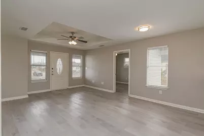 623 32nd Street, Galveston, TX 77550 - Photo 11