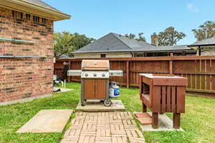 2280 River Oaks Dr, West Columbia, TX 77486 - Photo 35