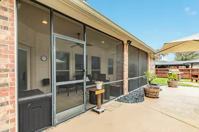 2280 Riveroaks Drive, West Columbia, TX 77486 - Photo 25