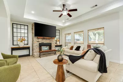 2280 Riveroaks Drive, West Columbia, TX 77486 - Photo 9