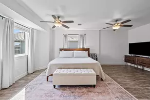 214 Sampan Dr, Tiki Island, TX 77554 - Photo 17