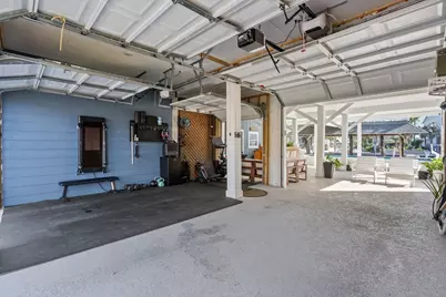 214 Sampan Drive, Tiki Island, TX 77554 - Photo 49