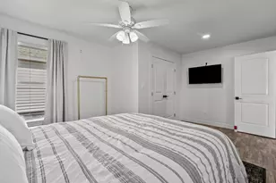 214 Sampan Dr, Tiki Island, TX 77554 - Photo 29