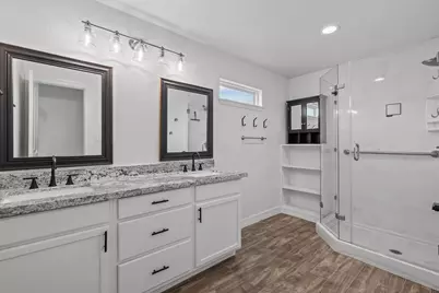 214 Sampan Drive, Tiki Island, TX 77554 - Photo 19