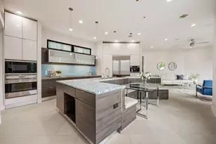 1942 W Clay St, Houston, TX 77019 - Photo 13