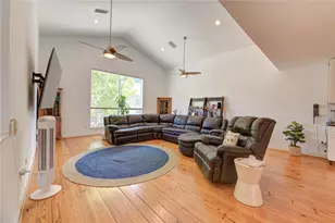 648 Lester St, Houston, TX 77007 - Photo 21