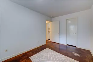 648 Lester St, Houston, TX 77007 - Photo 9