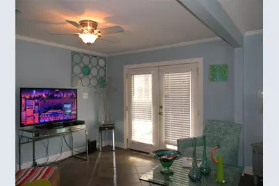 2504 Avenue P 1/2, Galveston, TX 77550 - Photo 11