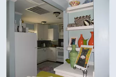 2504 Avenue P 1/2, Galveston, TX 77550 - Photo 7