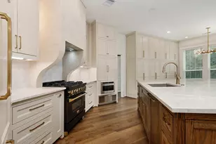 170 Golden Shadow Cir, The Woodlands, TX 77381 - Photo 23