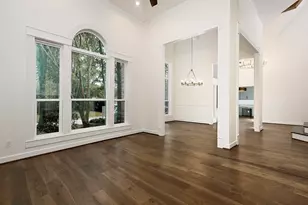 170 Golden Shadow Cir, The Woodlands, TX 77381 - Photo 9