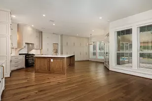 170 Golden Shadow Cir, The Woodlands, TX 77381 - Photo 19