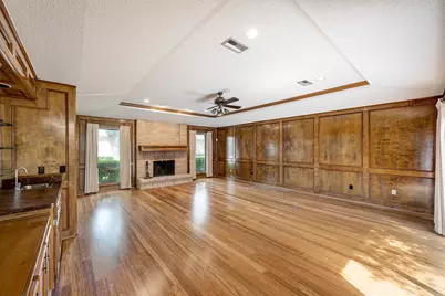9943 Kemp Forest Drive, Houston, TX 77080 - Photo 3