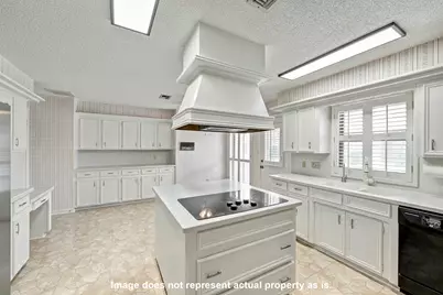 9943 Kemp Forest Drive, Houston, TX 77080 - Photo 7