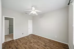 18511 Grove Brook Ln, Cypress, TX 77429 - Photo 19