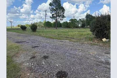 11857 Brooks Road, Beaumont, TX 77713 - Photo 15