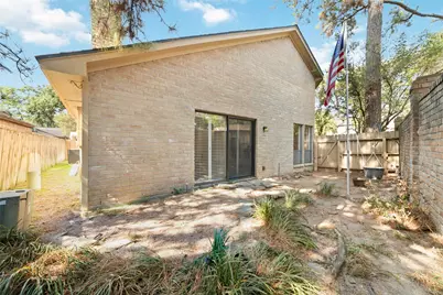 154 NE Old Bridge Lake, Houston, TX 77069 - Photo 11