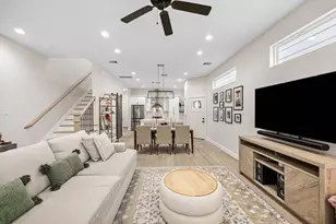 317 Sikes St, Houston, TX 77018 - Photo 13