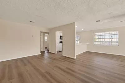 711 Blue Rock Court, Houston, TX 77060 - Photo 11