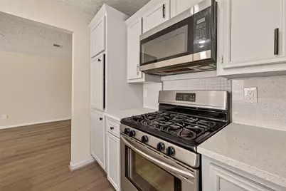 711 Blue Rock Court, Houston, TX 77060 - Photo 17