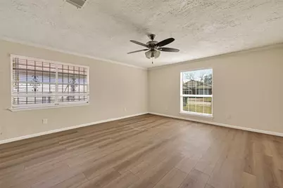 711 Blue Rock Court, Houston, TX 77060 - Photo 5
