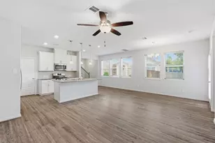 114 Sky Shine Ct, Conroe, TX 77304 - Photo 5