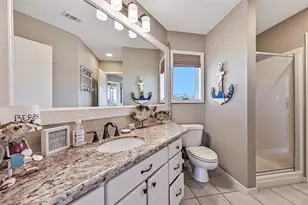 14450 Spyglass Cir, Galveston, TX 77554 - Photo 19