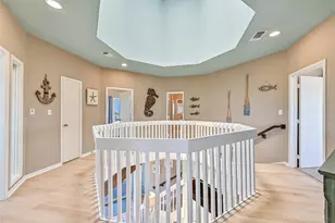 14450 Spyglass Cir, Galveston, TX 77554 - Photo 21