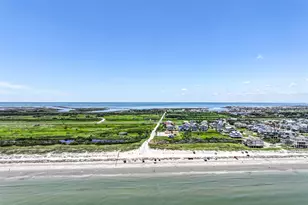 14450 Spyglass Cir, Galveston, TX 77554 - Photo 37