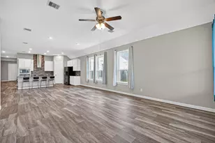 2507 Hatton Terrace Ln, Pearland, TX 77089 - Photo 19